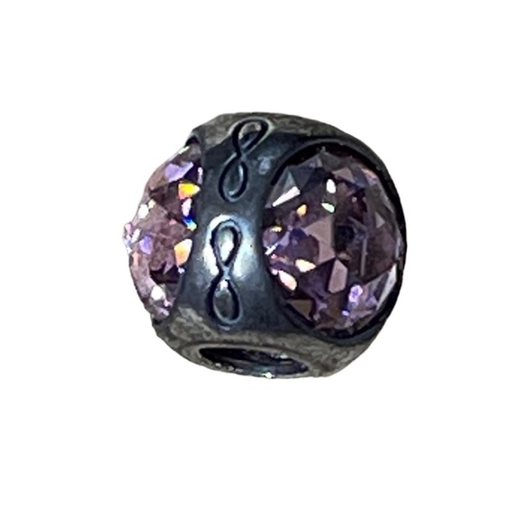 Infinity symbol charm with pink rhinestones New in Box - Picture 1 of 3